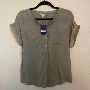 Lucky Brand green top